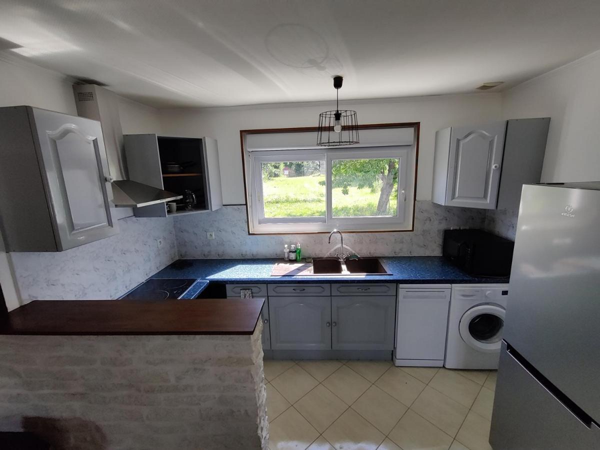 Studio Spacieux Tout Equipe Avec Jardin Varennes-Vauzelles Exteriör bild